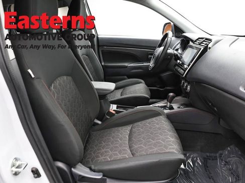 Used 2024 Mitsubishi Outlander Sport LE AWD/4WD image 24