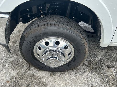 New 2025 RAM 3500 Big Horn image 15
