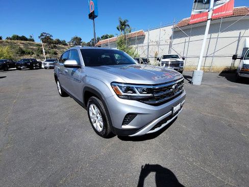 Used 2021 Volkswagen Atlas Cross Sport S image 2