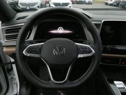 New 2026 Volkswagen Atlas Cross Sport SE