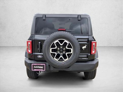 New 2026 Ford Bronco Outer Banks image 8