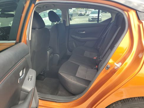 Certified 2024 Nissan Sentra SR FWD image 14