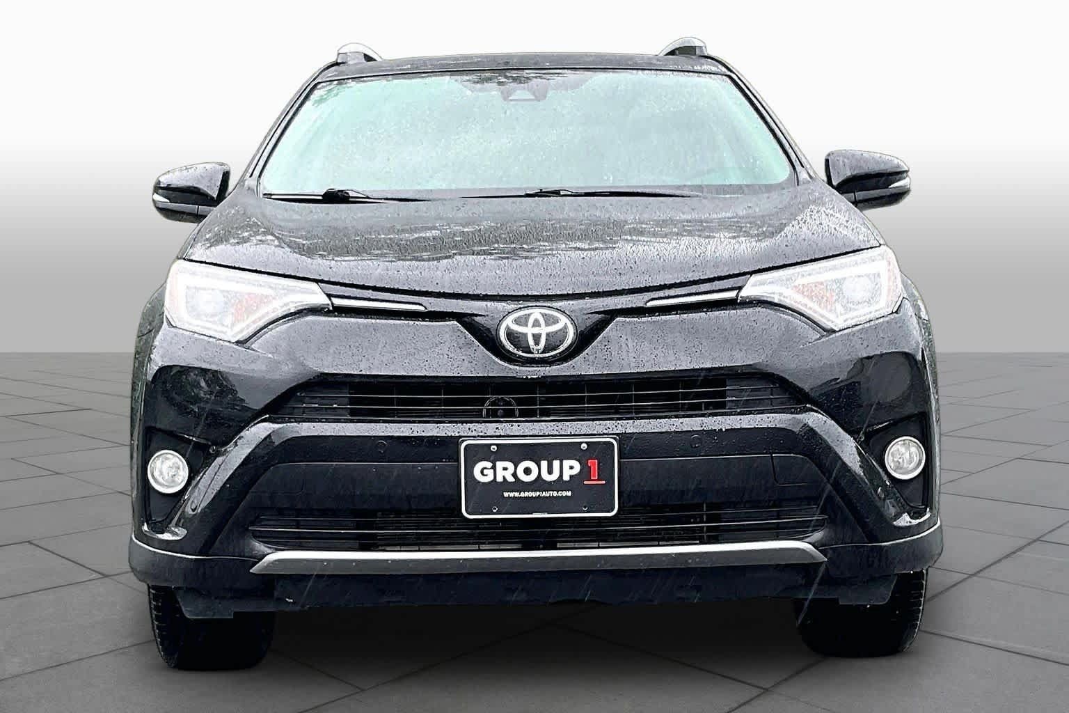 Used 2016 Toyota RAV4 Limited FWD image 3