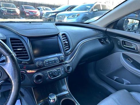 Used 2018 Chevrolet Impala Premier w/ Premier Confidence Package image 14