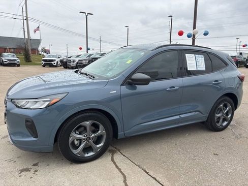 Used 2024 Ford Escape ST-Line w/ Tech Pack #1 image 3