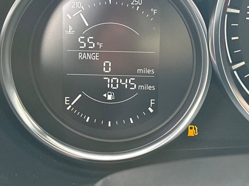 Used 2023 MAZDA MX-5 Miata Sport image 39