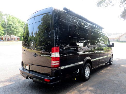Used 2014 Mercedes-Benz Sprinter 3500 image 4