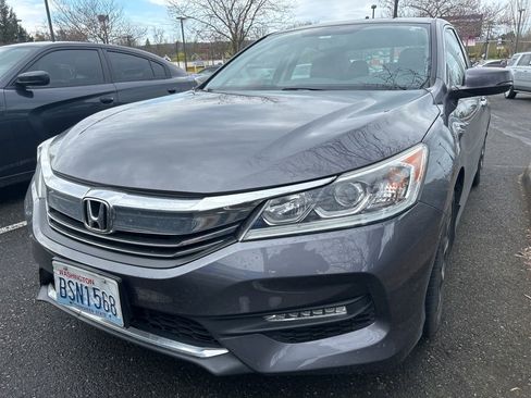 Used 2016 Honda Accord EX image 1