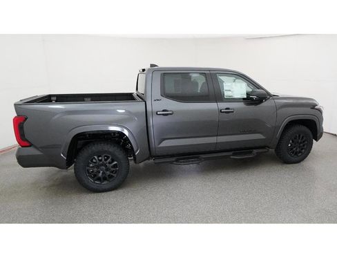 New 2026 Toyota Tundra SR5 AWD/4WD image 10