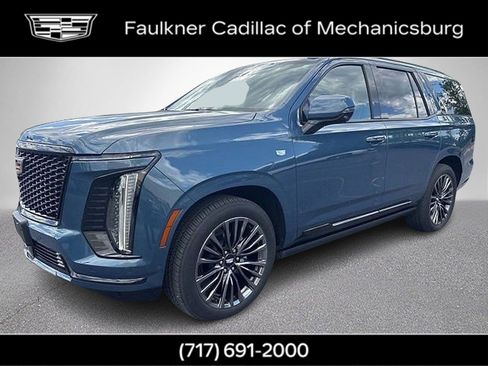 Certified 2025 Cadillac Escalade Sport Platinum AWD/4WD image 3
