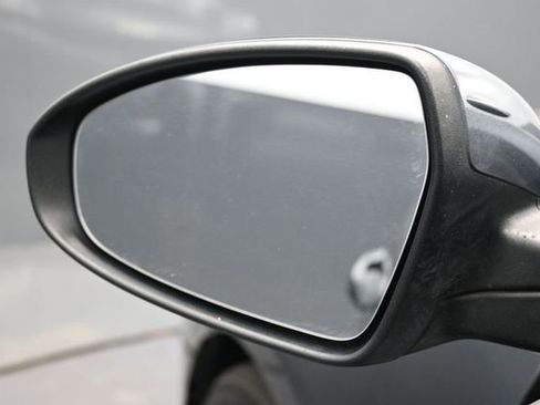 Used 2023 Kia Forte LXS FWD image 8