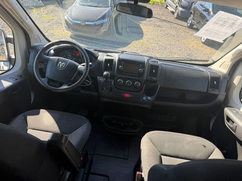 Used 2018 RAM ProMaster 2500 FWD image 28
