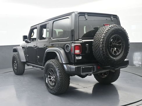 Used 2022 Jeep Wrangler Unlimited Sport w/ Xtreme Recon 35" Tire Package AWD/4WD image 4