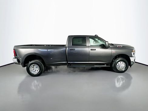 New 2026 RAM 3500 Tradesman AWD/4WD image 8