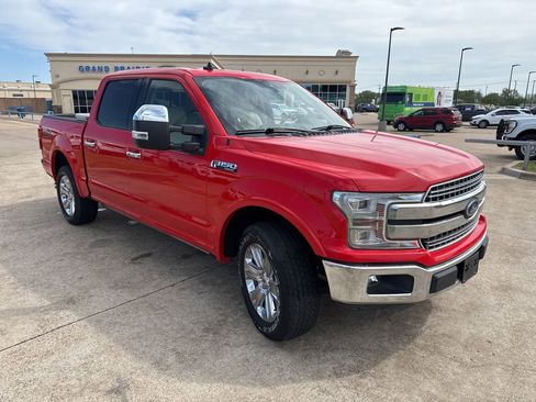 Used 2019 Ford F150 Lariat w/ Equipment Group 502A Luxury image 19