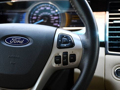 Used 2019 Ford Taurus Limited FWD image 24