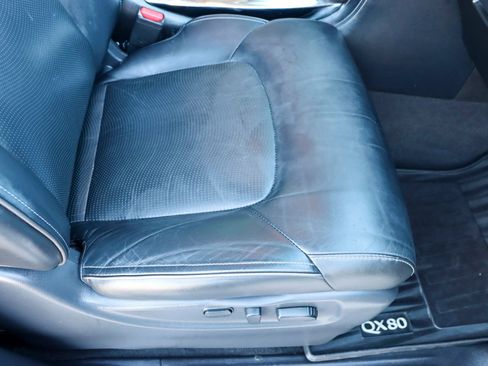 Used 2017 INFINITI QX80 2WD w/ Driver Assistance Package image 26