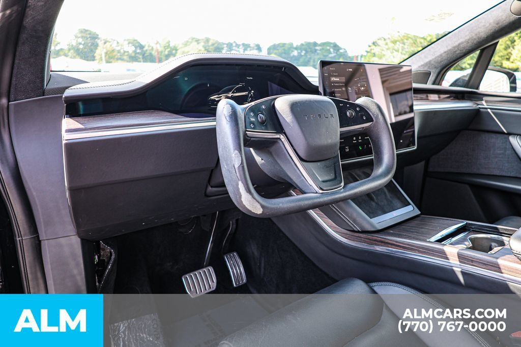 Used 2023 Tesla Model X AWD/4WD image 29