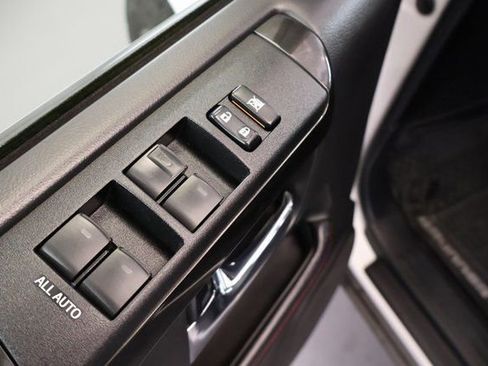 Used 2020 Toyota 4Runner TRD Off-Road Premium w/ Moonroof Package image 10