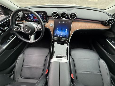 Used 2022 Mercedes-Benz C 300 Sedan image 10