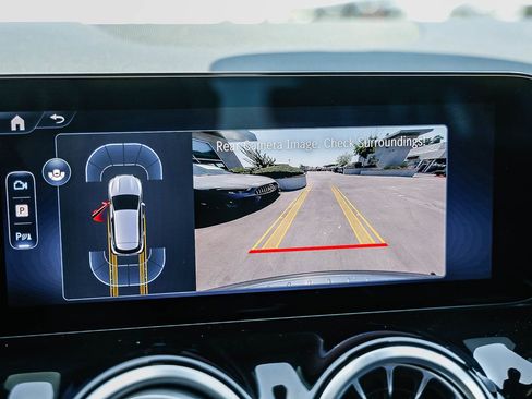 Certified 2025 Mercedes-Benz GLA 250 image 23