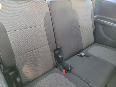 Used 2020 Chevrolet Traverse LS image 13