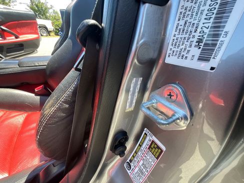 Used 2006 Honda S2000 image 21