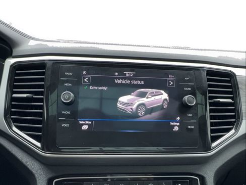 Used 2023 Volkswagen Atlas Cross Sport SE w/ Panoramic Sunroof Package FWD image 48