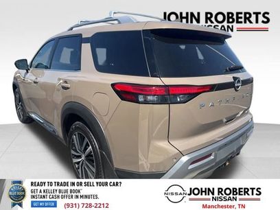 Used 2024 Nissan Pathfinder Platinum w/ Cargo Package