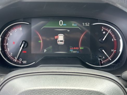 Used 2025 Toyota RAV4 LE FWD image 26
