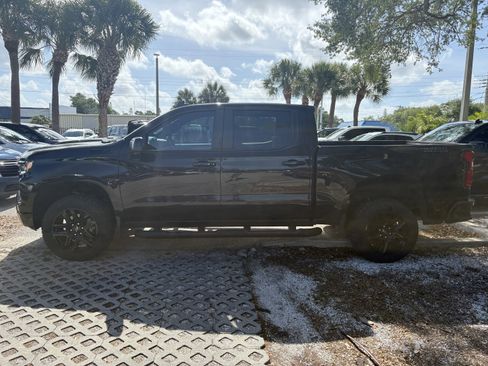 Certified 2023 Chevrolet Silverado 1500 LT Trail Boss w/ LT Trail Boss Premium Package AWD/4WD image 4