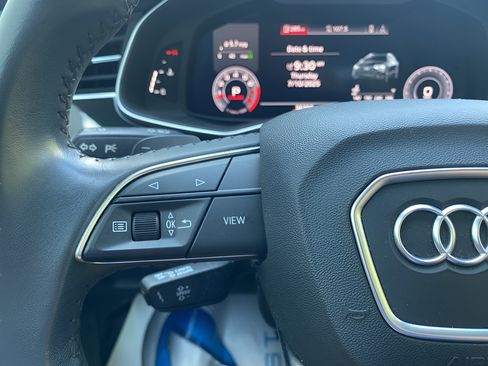 Used 2019 Audi Q8 Premium AWD/4WD image 24