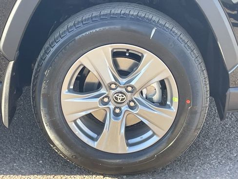 New 2025 Toyota RAV4 XLE image 10