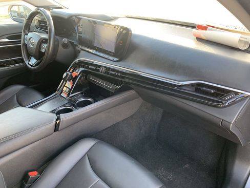 Used 2022 Toyota Mirai XLE image 27