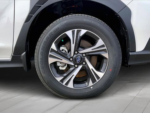 Used 2026 Subaru Crosstrek 2.0i Premium image 13