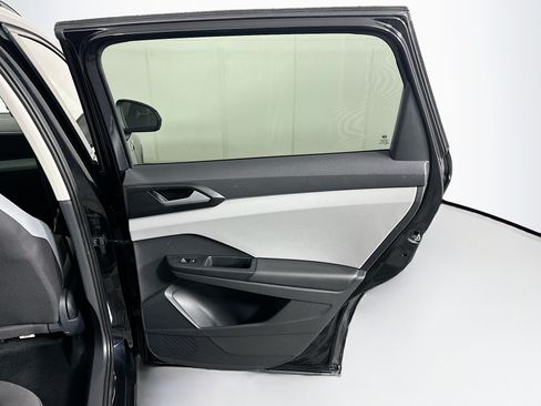 Used 2022 Volkswagen Taos S w/ IQ Drive S Package FWD image 28