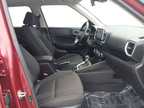 Used 2024 Hyundai Venue SEL FWD image 15
