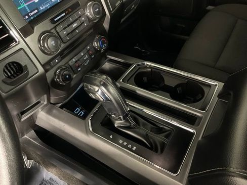 Used 2018 Ford F150 XLT w/ Equipment Group 302A Luxury image 19