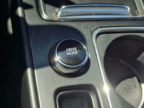 Certified 2023 Lincoln Corsair AWD image 25