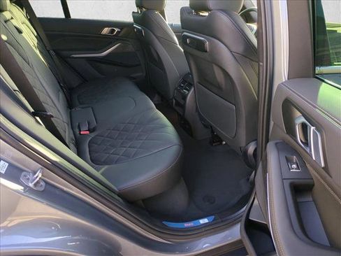 Certified 2025 BMW X5 xDrive40i w/ Parking Assistance Package image 22