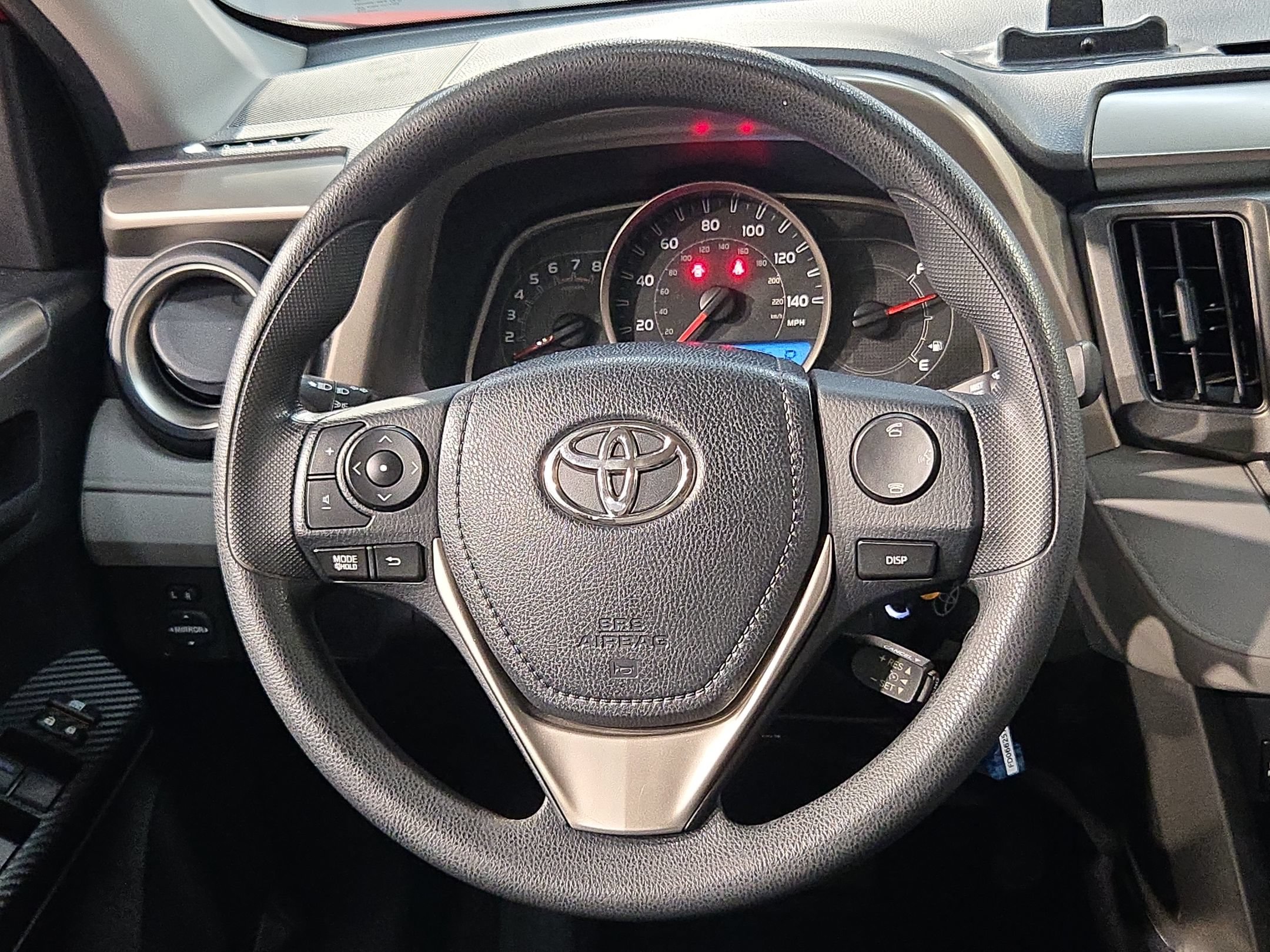 Used 2015 Toyota RAV4 LE FWD image 25