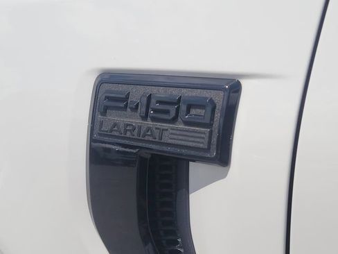 Used 2025 Ford F150 Lariat w/ Equipment Group 501A Mid AWD/4WD image 9