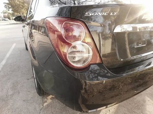 Used 2015 Chevrolet Sonic LT image 17