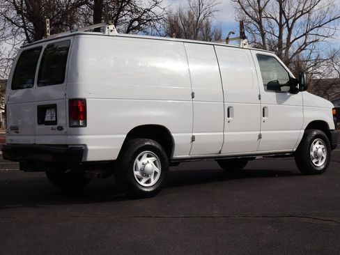 Used 2013 Ford E-250 and Econoline 250 image 5