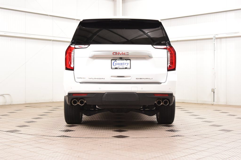 Used 2024 GMC Yukon Denali AWD/4WD image 7