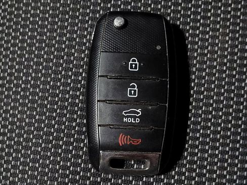 Used 2018 Kia Forte LX FWD image 32