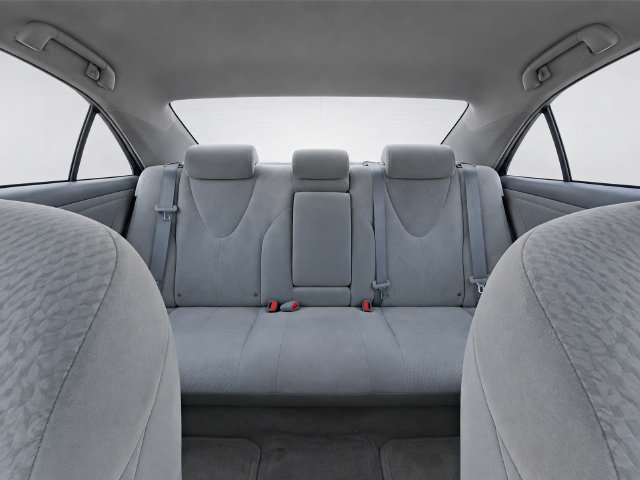 Used 2011 Toyota Camry LE FWD image 19