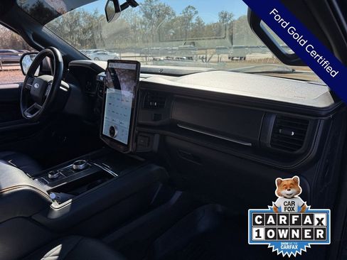 Certified 2023 Ford Expedition Platinum image 21