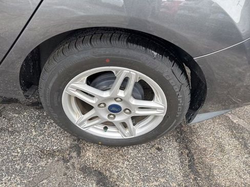 Used 2019 Ford Fiesta SE FWD image 13