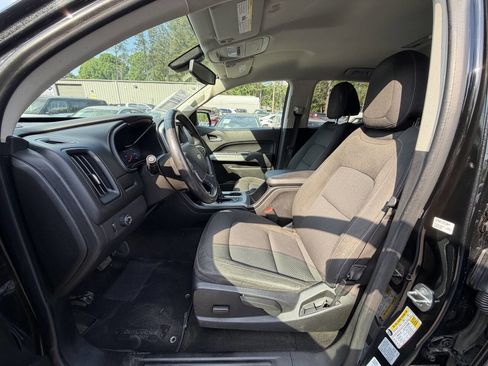 Used 2015 Chevrolet Colorado LT RWD image 10